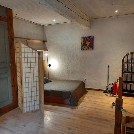 L Oustau Des Arenes Daire Arles Dış mekan fotoğraf